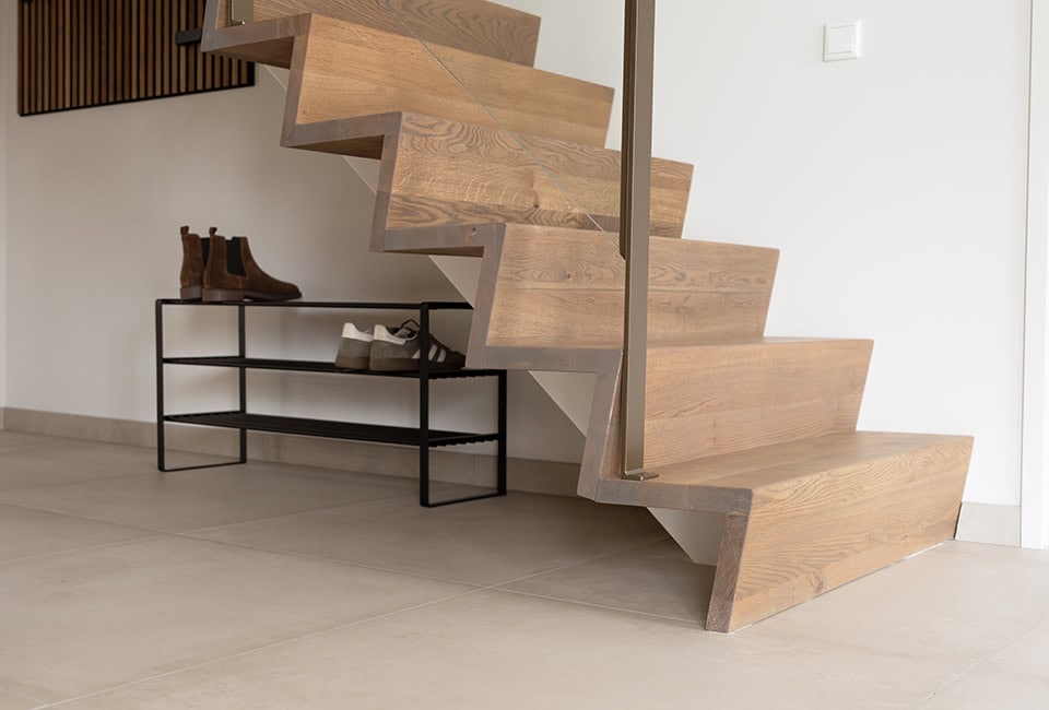 Houten middenboom trap